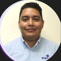 Iván Flores