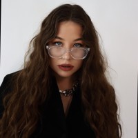 Mia Ostrovska