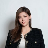 Serena Ng