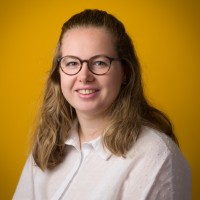 Claudia Van Den Oosten