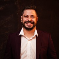 Rodrigo L.