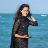 Najma Samad
