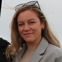 Holly Simons