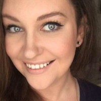 Alexandra Walker