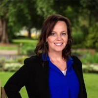 Victoria Reyes, Mba