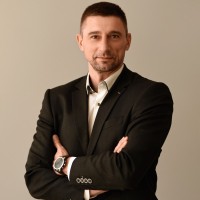 Grzegorz (Greg) Pluzinski