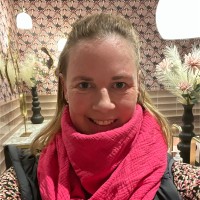 Julia Klunkert