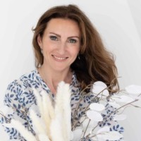 Magdalena Kondej-Whitehead