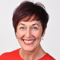 Anna Eyre