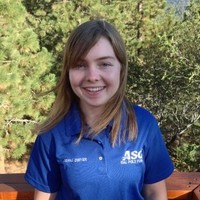 Jenna Clark, Pe