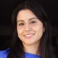 Claudia Linares
