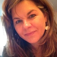 Jennifer Wayne