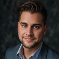 Daniel Grey