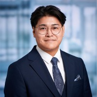 Linh-Hoai Thach