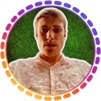 Viktor S.