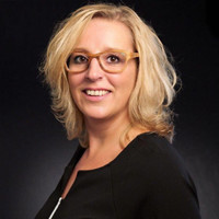 Hester Vernooij