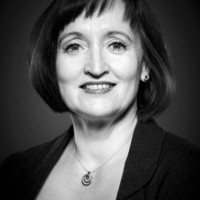 Fiona Macdonald
