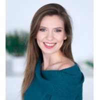 Dóra Szabó