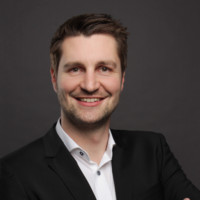 Dr. Fabian Haase