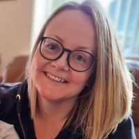 Kerry Taylor (Dr)