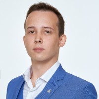 Максим Задворнов