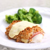 Deluxe Dining