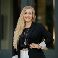Stephanie Stocks (Griffin)