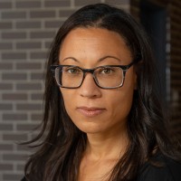 Mina Para Matlon