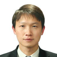 송민석