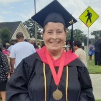 Donna Lynch