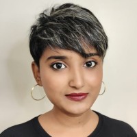 Dr.Neomi P.