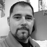 Steve Lewis