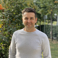 Taner Sarı