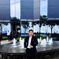 H u ỳ n h H u y ề n