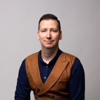 Bartosz Adamski