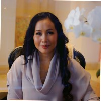 Ayu (Yasmin) Hakim
