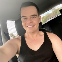 Johnny-ray Henry
