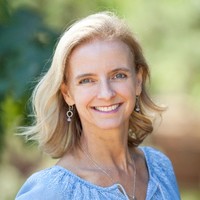 Christine Bell