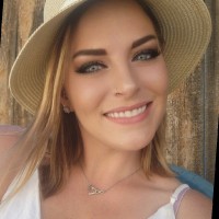 Kelly Sexton
