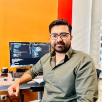 Amirhossein Adineh