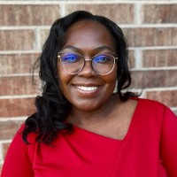 Theresa Connelly, Mba