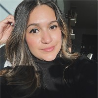 Karina Bermeo, Mba