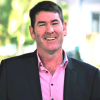 Simon Russell
