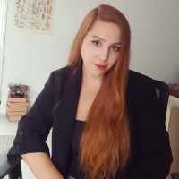 Julliana Bauer