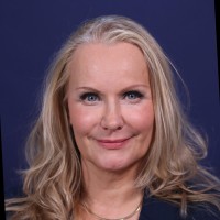 Evelyn Lembach