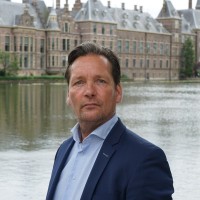 Reza De Haan