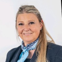 Dina Amado'
