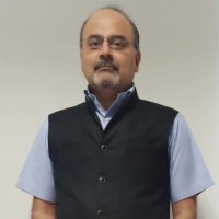 Dr.  Manish Kawatra