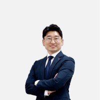 HEEYEOL LEE