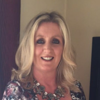 Lesley Cunningham